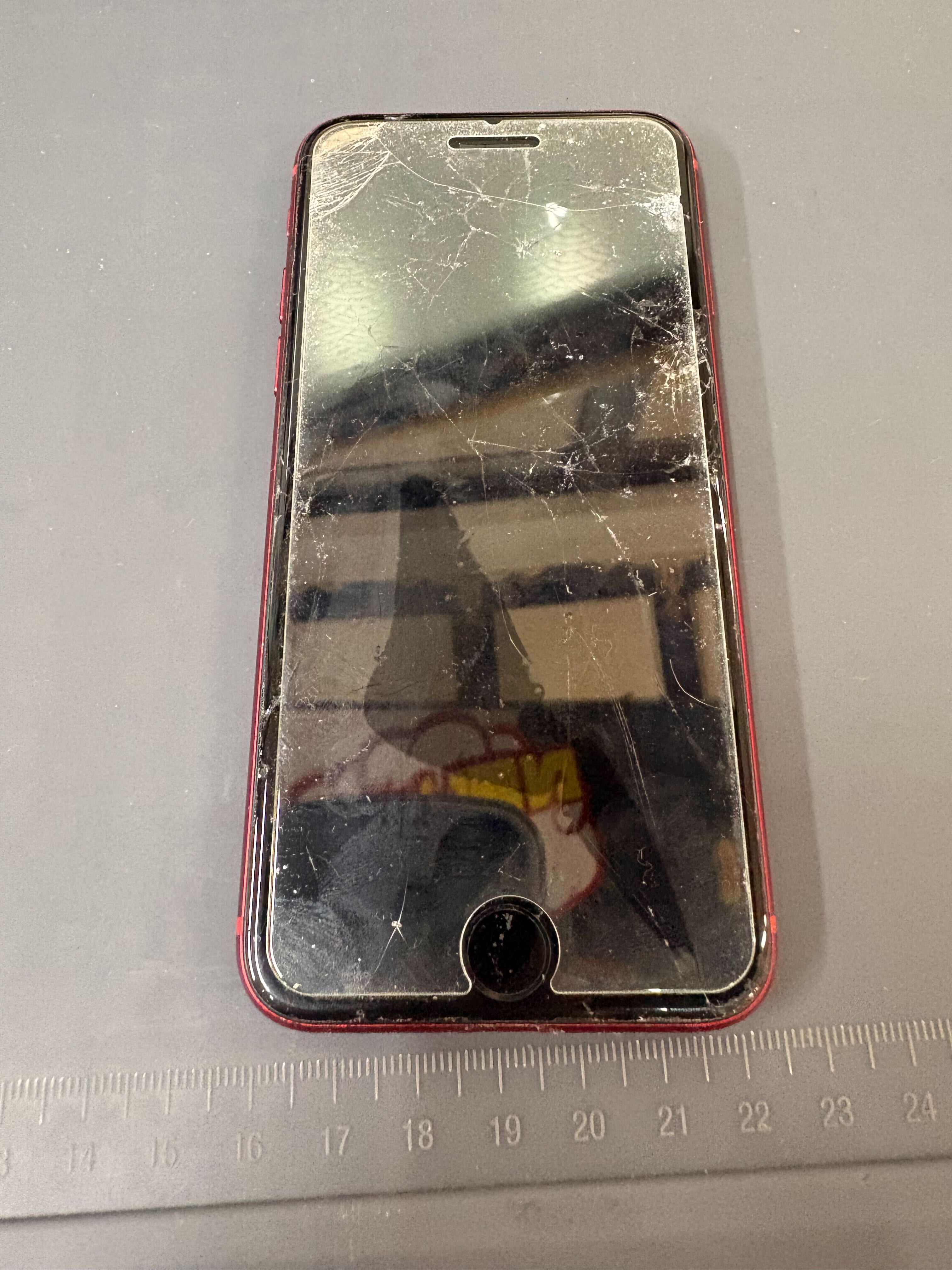 iPhone SE2 画面修理